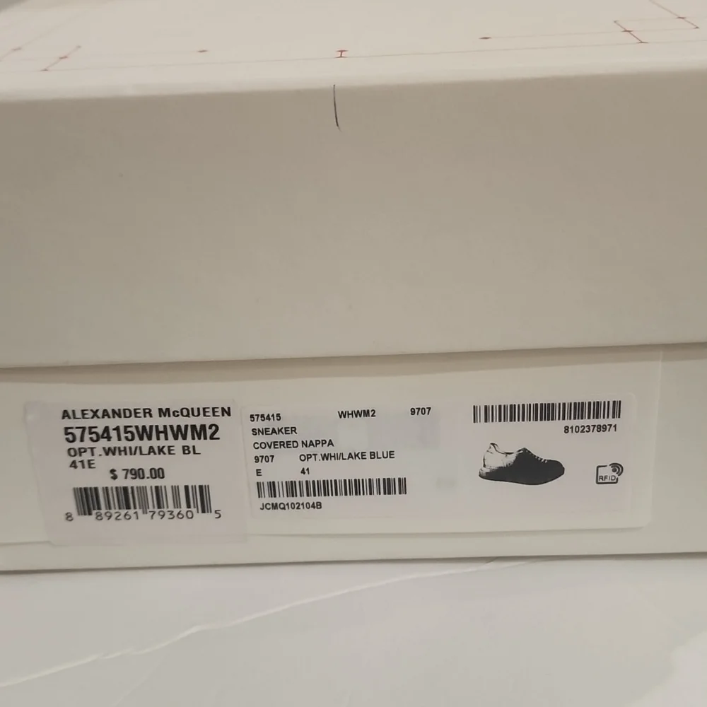 Authentic Alexander McQueen Oversized Spray Flocking Sneakers Men size 8 - Picture 9 of 13